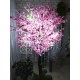 Декоративное дерево из розовых цветов с подсветкой