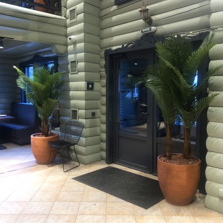 Пальма штучна заввишки 130 см у вазоні