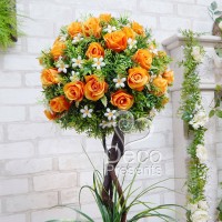 Куля з троянд 49 композиція з квітів дерево у вазоні